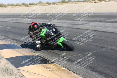 media/Dec-01-2025-Moto Forza (Mon) [[2daa91e15f]]/1-Advanced Group/Session 4 (Turn 10 Inside)/